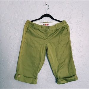 Petro Zillia || Green Capris